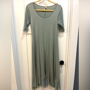 Comfy USA Sage Green Women’s Dress Size Small Sheet Short Sleeves‎ Scoop Neck